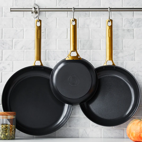 No rating value average rating value is 0.0 of 5. Read 0 Reviews Same page link. (0) RESERVE CERAMIC NONSTICK 8", 10" AND 12" FRYPAN SET | BLACK WITH GOLD-TONE HANDLES